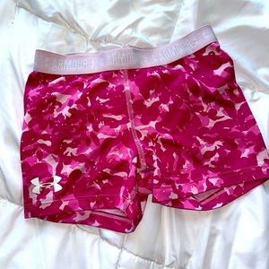Small Underarmour shorts